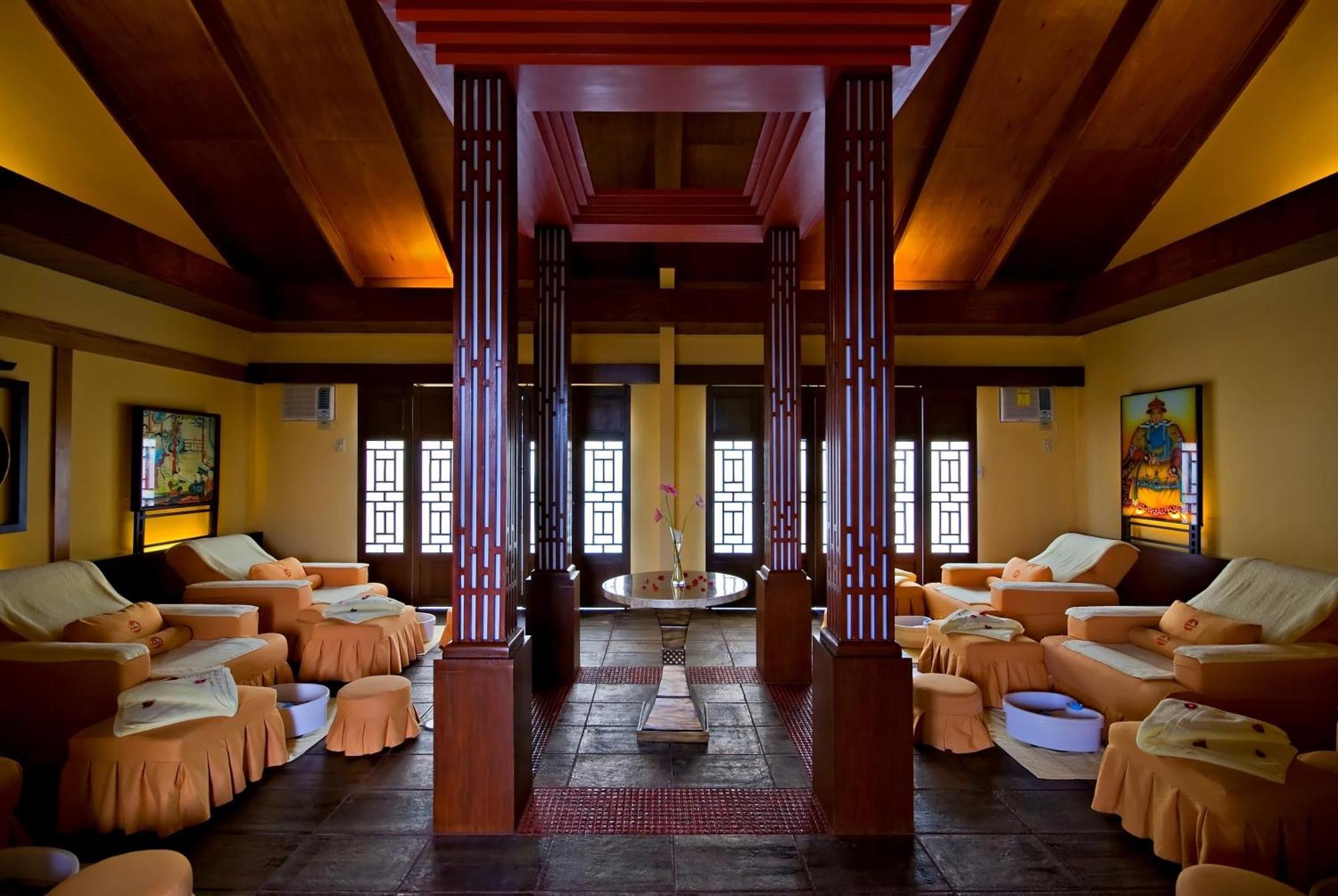 Henann Regency Resort And Spa Balabag  Zewnętrze zdjęcie